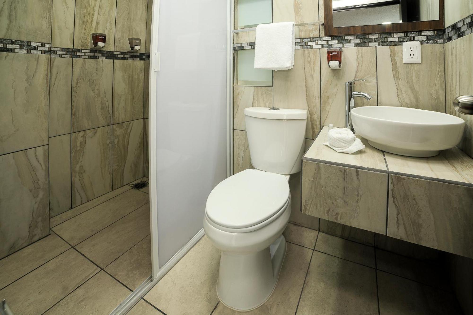 Capital O Hotel Boutique Las Torres Tlaxcala Bagian luar foto